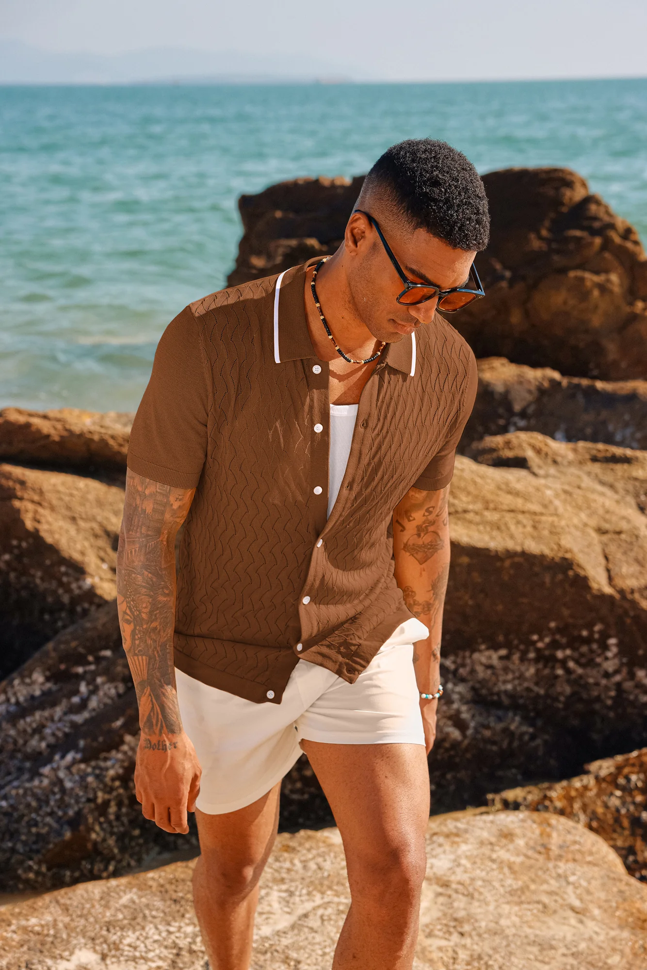 Men's Knit Button Down Short Cardigan Shirts Vintage Polo Shirts Casual Beach Shirts - Image 4
