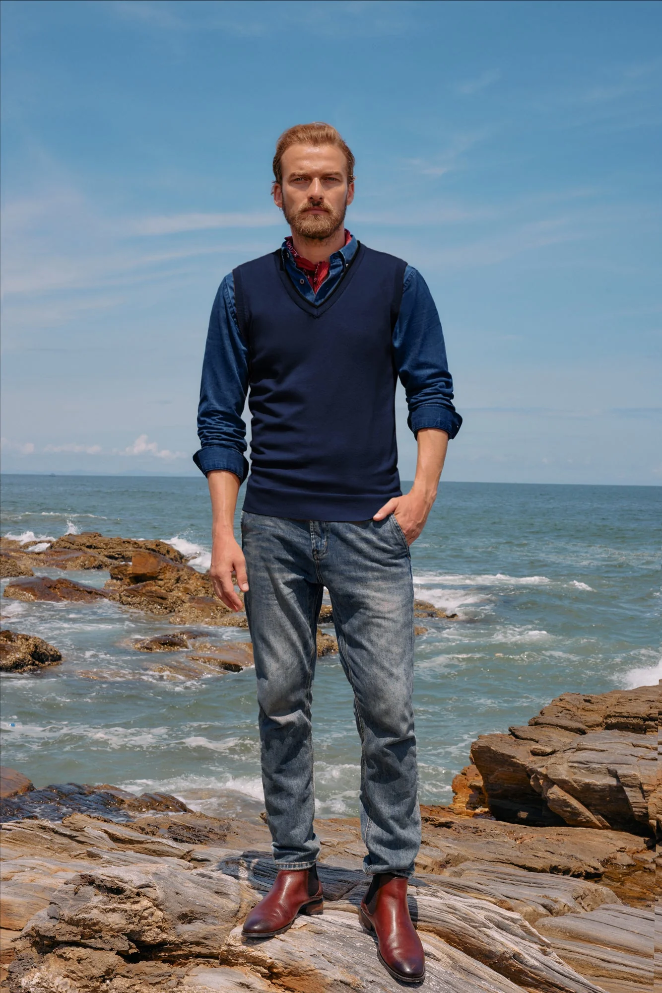 Men's Sweater Vest Wool Blended Knitted Vest Sweaters V-Neck Sleeveless Pullover Vest - Image 22